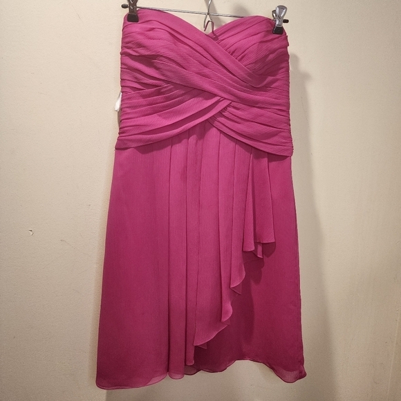 DAVID'S BRIDAL Fuschia Strappless Short Wedding dress size 8 - Picture 6 of 10
